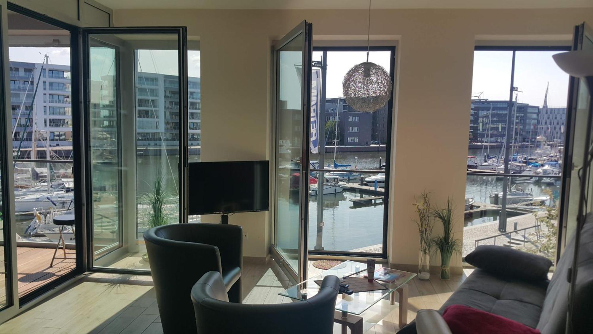 Ferienwohnung Neuer Hafen Marina ブレーマーハーフェン エクステリア 写真